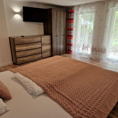 Apartamenty Przy Swierku シクラルスカ・ポレンバ エクステリア 写真