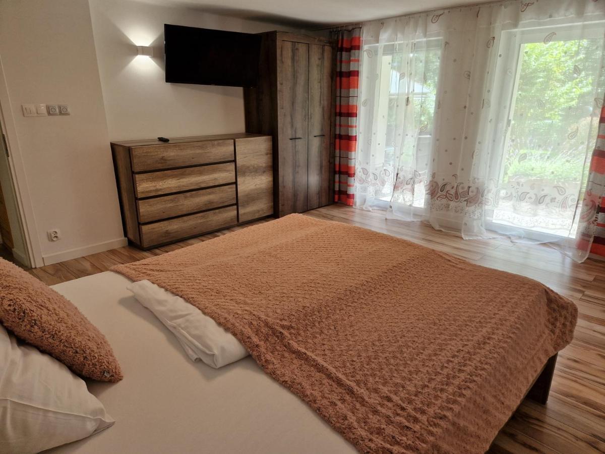 Apartamenty Przy Swierku シクラルスカ・ポレンバ エクステリア 写真
