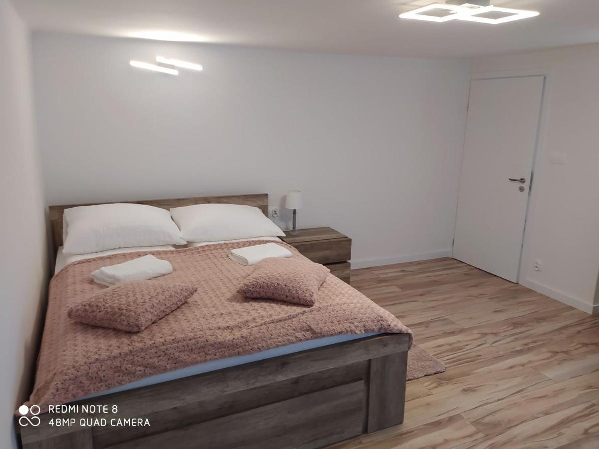 Apartamenty Przy Swierku シクラルスカ・ポレンバ エクステリア 写真